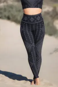 karnak elsa legging Black sacred geometry leggings detail showing geometric pattern