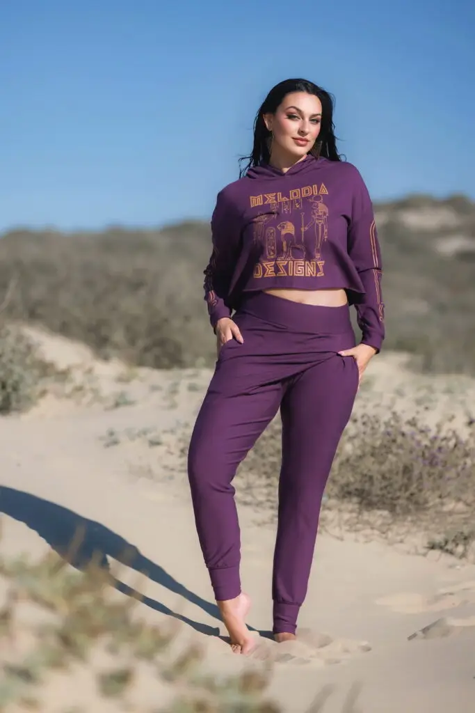 aubergine bamboo fleece athleisure outfit from Melodia Designs